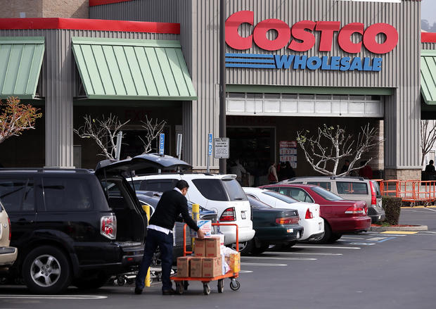 10 secret ways to save money at Costco 