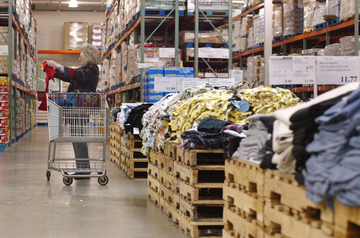 10 secret ways to save money at Costco