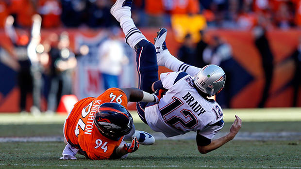 Terrance Knighton Sacks Tom Brady - AFC Championship - New England Patriots v Denver Broncos 