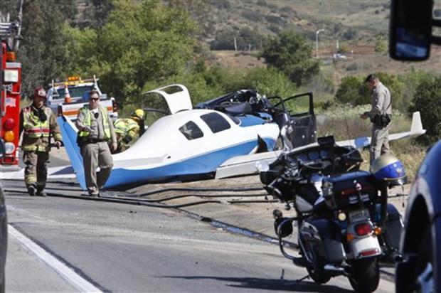 freeway-plane-crash.jpg 