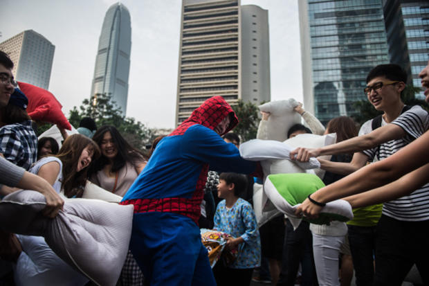 international-pillow-fight-day-gettyimages-518690728.jpg 