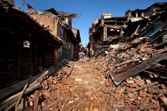 The Nepal quake: Then and now