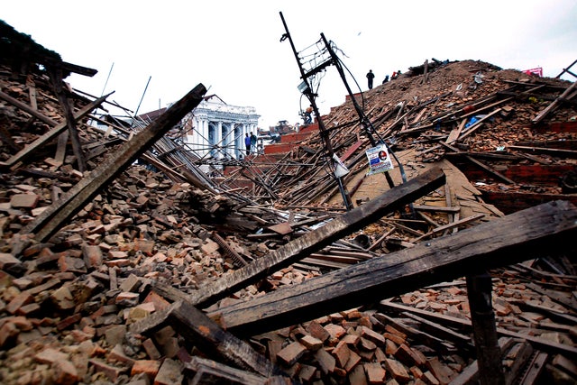 Rebuilding Nepal: Post-earthquake 写真集 Rebuilding Nepal after the 2015 earthquake — AP Photos