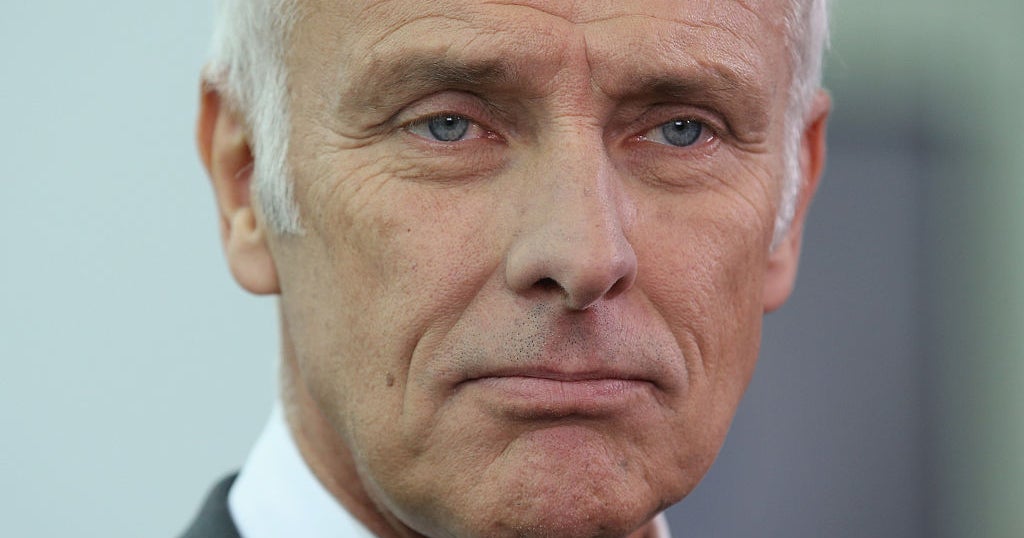 VW CEO: I apologized in person to Obama over diesel scandal - CBS News