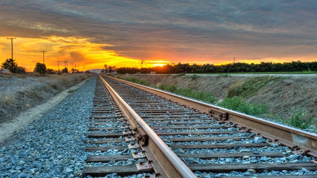 railroad-track.jpg 
