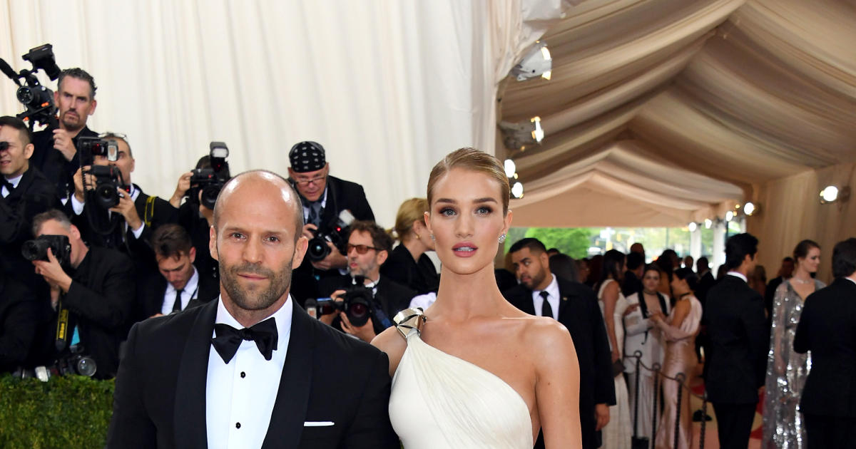 Jason Statham, Rosie Huntington-Whiteley welcome daughter