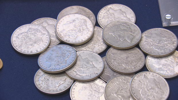 silver-morgan-and-peace-dollars.jpg 