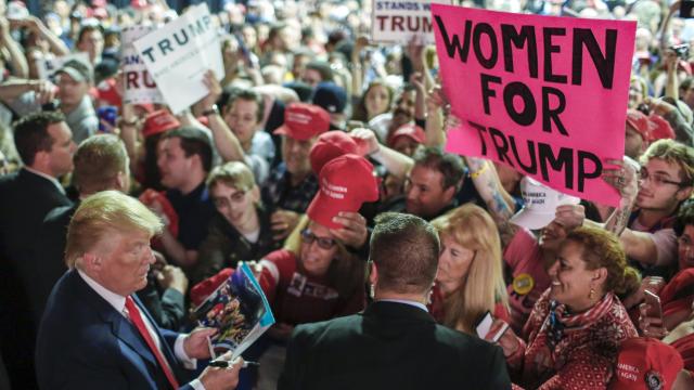 trump-women.jpg 