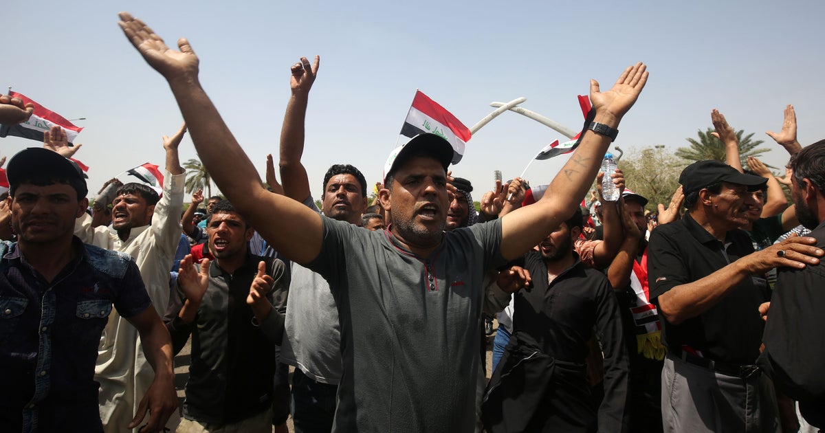 Iraq bolsters Baghdad Green Zone defense as Shiite leader Muqtada al ...