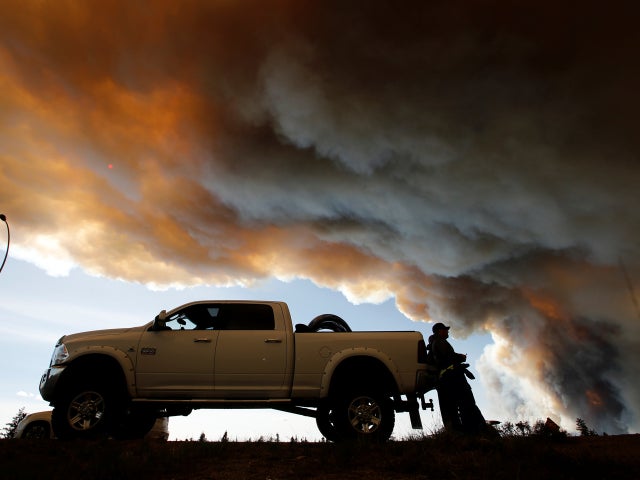 1095184194canada-wildfire-fortmcmurray.jpg 