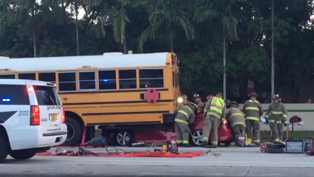 bus-crash.jpg 
