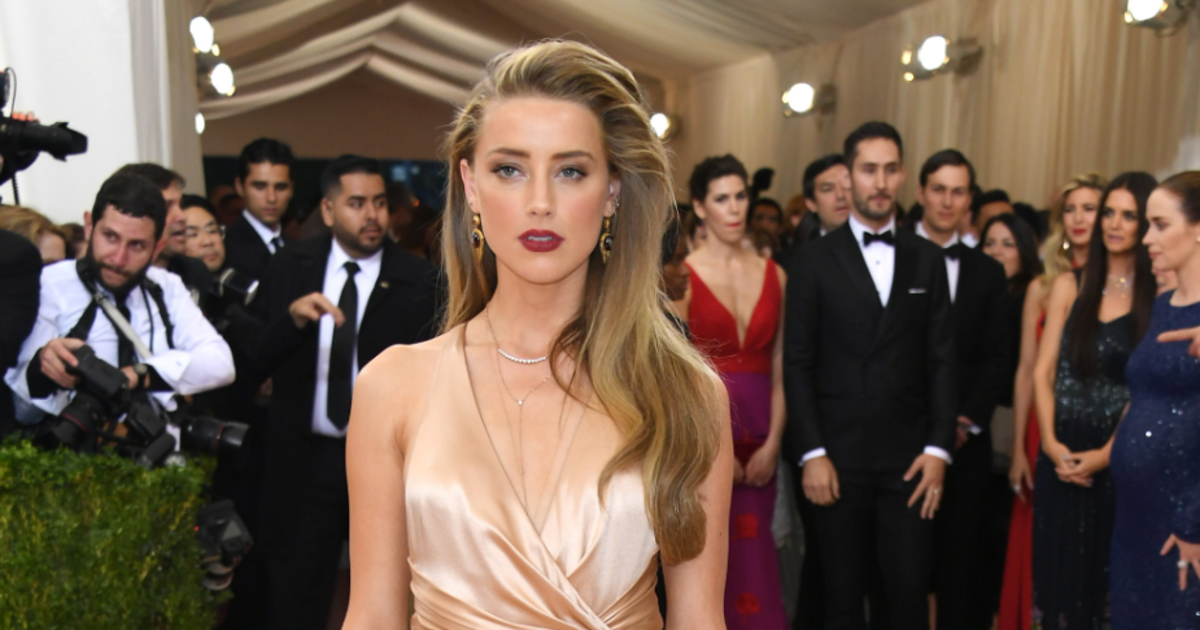 Amber Heard Donates 7 Million Divorce Settlement To Charity Cbs News 