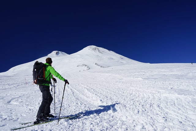 beyond-7-2-160310elbruslooking-up-towards-summit.jpg 