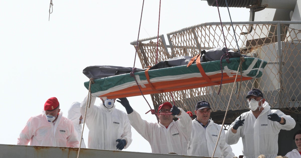 Migrant crisis: Libya finds over 100 bodies after boat capsized - CBS News