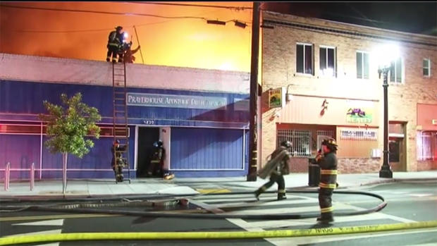 Firefighters Battle 3-Alarm Blaze at Oakland Strip Mall 