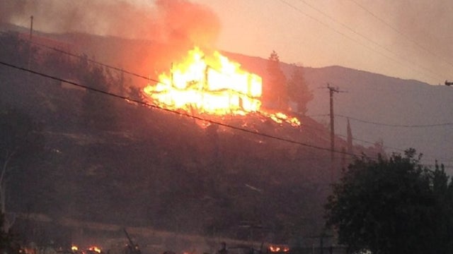 kerncountycaliforniawildfireengulfshome062316.jpg 