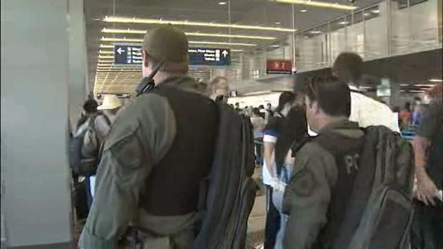 cpd-swat-ohare.jpg 