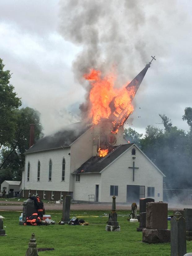 Hawk Creek Church Fire 4 