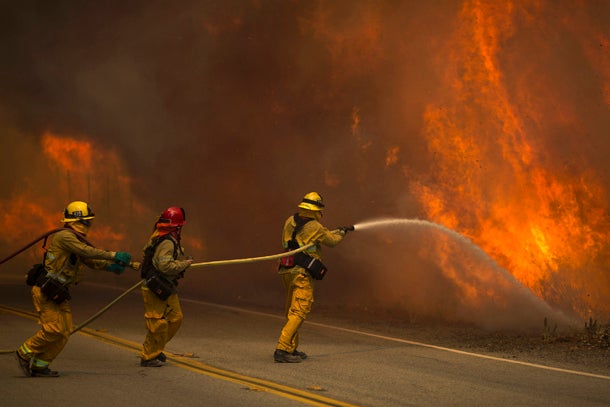 sand-fire-getty-579862602.jpg 