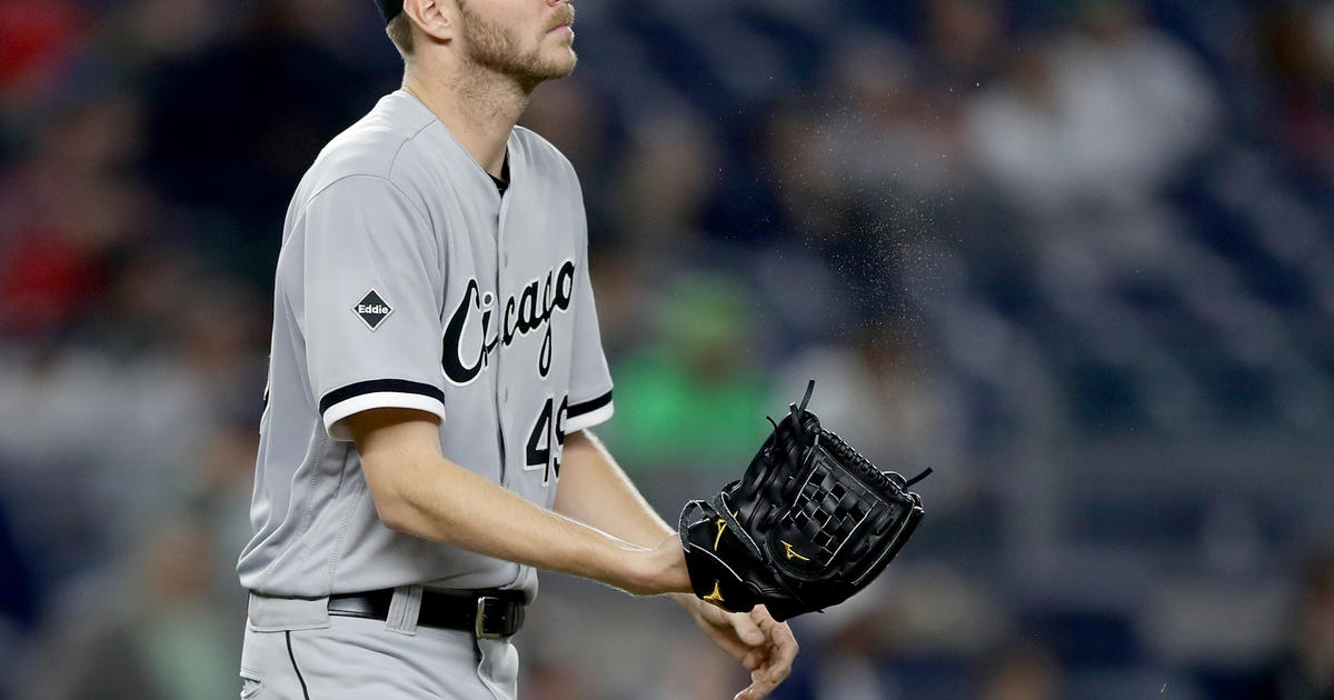 White Sox fan wears Chris Sale-related throwback jersey
