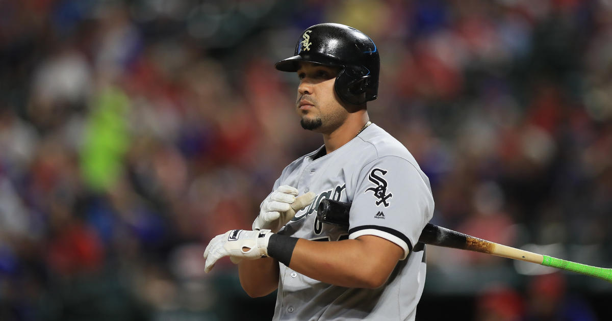 Jose Abreu 'feeling very, very good,' but White Sox remain cautious with  tight hamstring