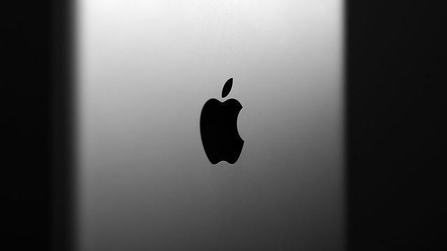 apple_logo_150728176.jpg 