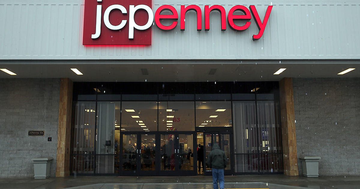 J C Penney Company Inc (JCP) Falls to 30-Year Low