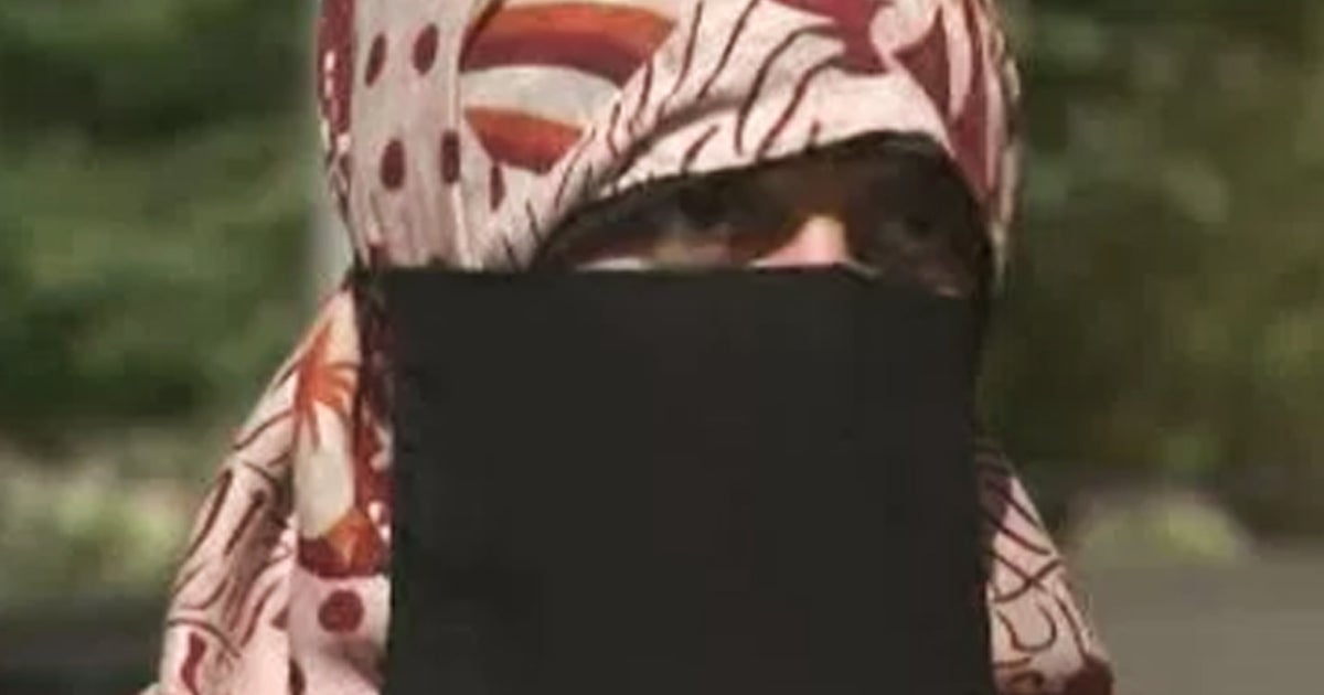 Muslim woman mistaken for terrorist, Itemid Al-Mata, sues Chicago ...