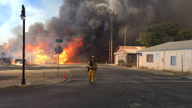 lower-lake-firefighter.jpg 
