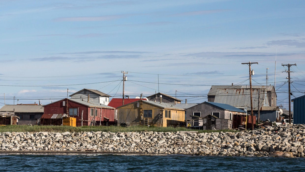 Climate change prompts Shishmaref, Alaska, to vote for mainland move