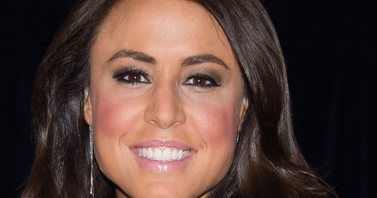 1200px x 630px - Former Fox News host Andrea Tantaros files lawsuit against Roger Ailes,  others - CBS News