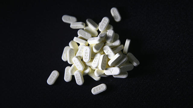 oxycodone-pills.jpg 