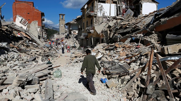 Powerful quake strikes central Italy