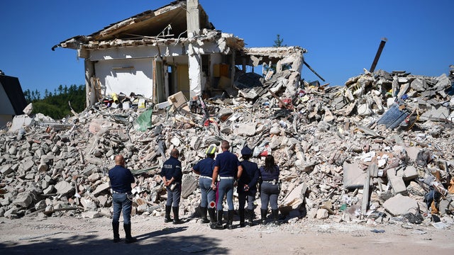 Italy-quake.jpg 