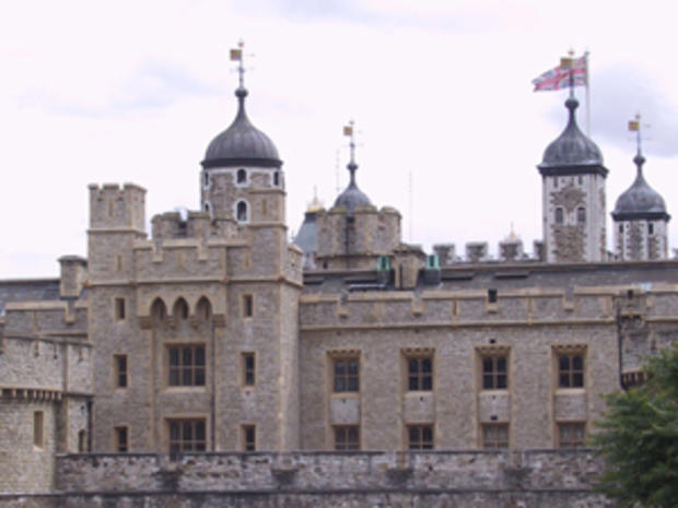 Tower of London (credit: Randy Yagi) 