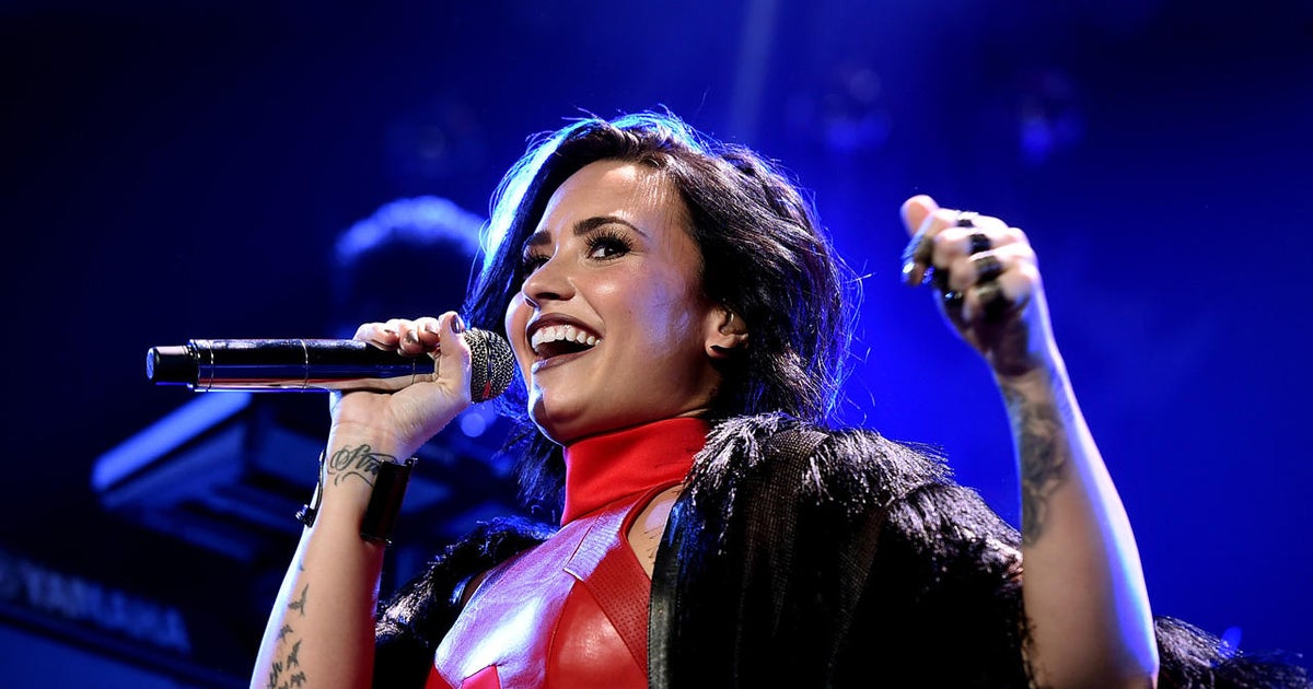 Demi Lovato takes nude photo leak in stride - CBS News