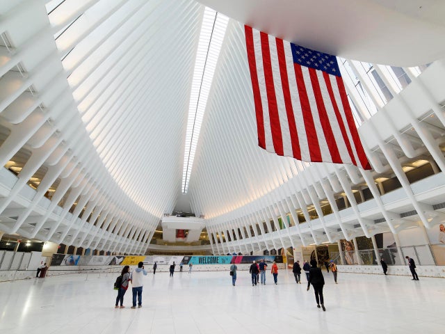 daniel-jones-american-flag-and-oculus.jpg 