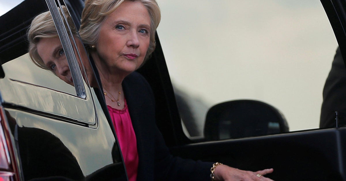 Hillary Clinton's lead cut down to 4 points over Donald Trump in new ...