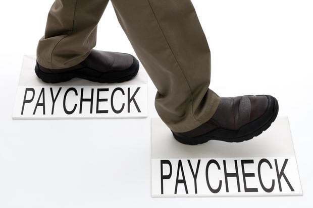 5 steps to stop living paycheck to paycheck 