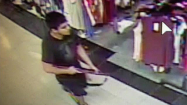 0924-cbswen-manhunt-mall-shooter-1131842-640x360.jpg 