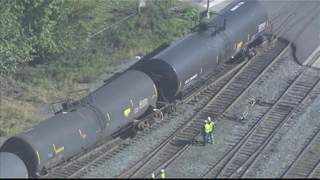 paulsboro-train-derailment.jpg 
