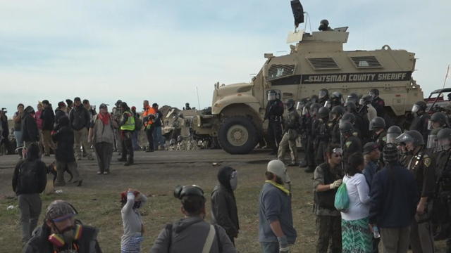 nfa-petersen-pipe-protest-needs-track-frame-1378.jpg 