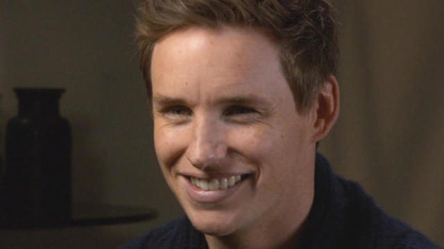 eddie-redmayne-interview-smile-promo.jpg 