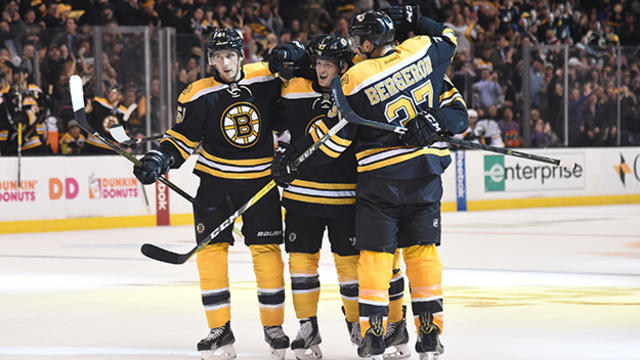 625-bruins-sabres-power-play-goal.jpg 