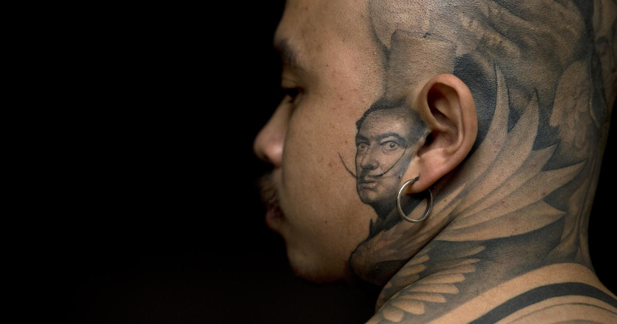 15 Best Face Tattoos For Men