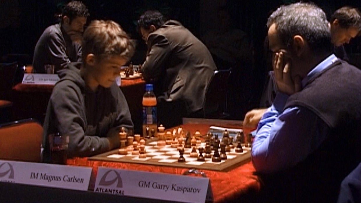 World's No. 1 chess player Magnus Carlsen holds title CBS News