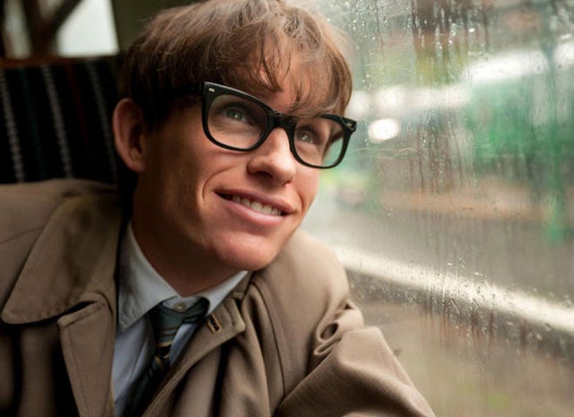 eddie-redmayne-the-theory-of-everything-train-promo.jpg 