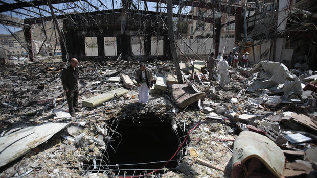 Inside Yemen's war-torn capital 