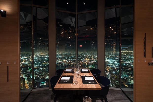 71 above - bar lounge - VERIFIED - dining-table-with-view-night 