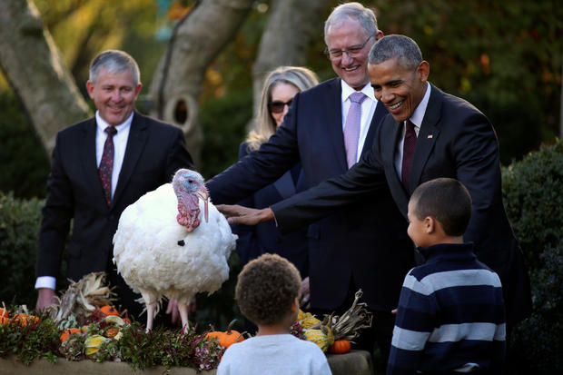 obama-turkey-pardoning-2016-2.jpg 